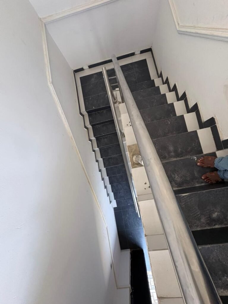 3 bedrooms apartments for rent